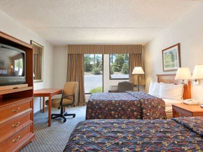 Days & Conf Center By Wyndham Pinehurst Motel Southern Pines